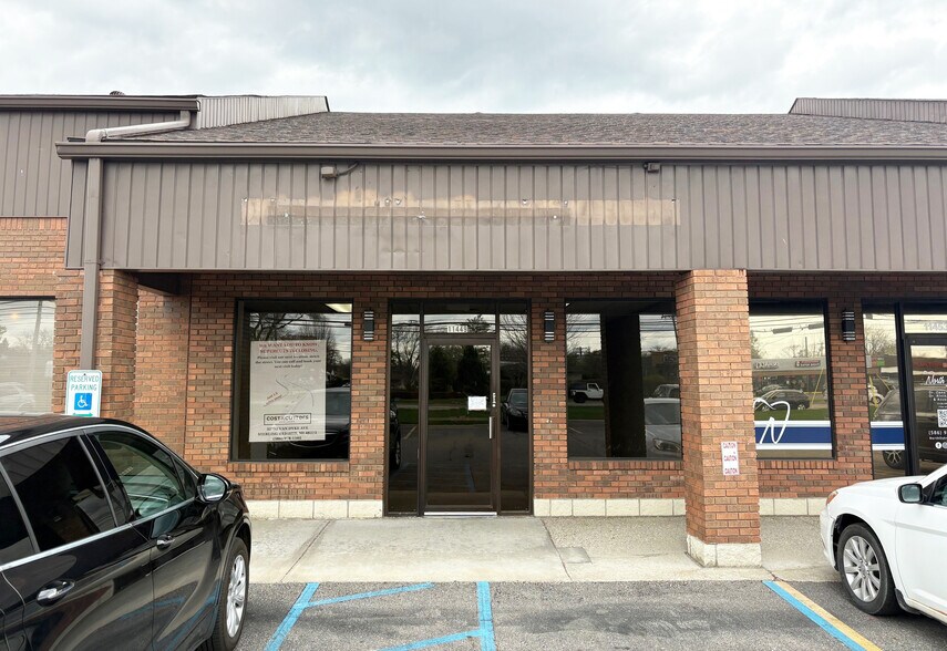 More Photos Of 11429-11453 15 Mile Rd, Sterling Heights Storefront Retail Office For Lease