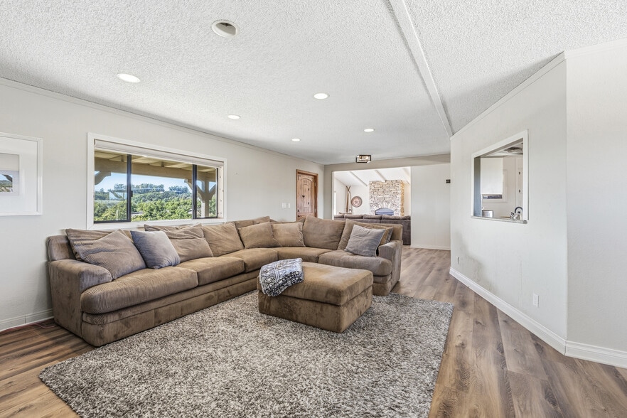 More Photos Of 6555 Martinique dr, Moorpark Land For Sale