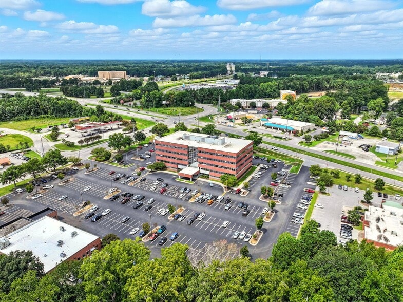 More Photos Of 901 N Winstead Ave, Rocky Mount Medical For Lease