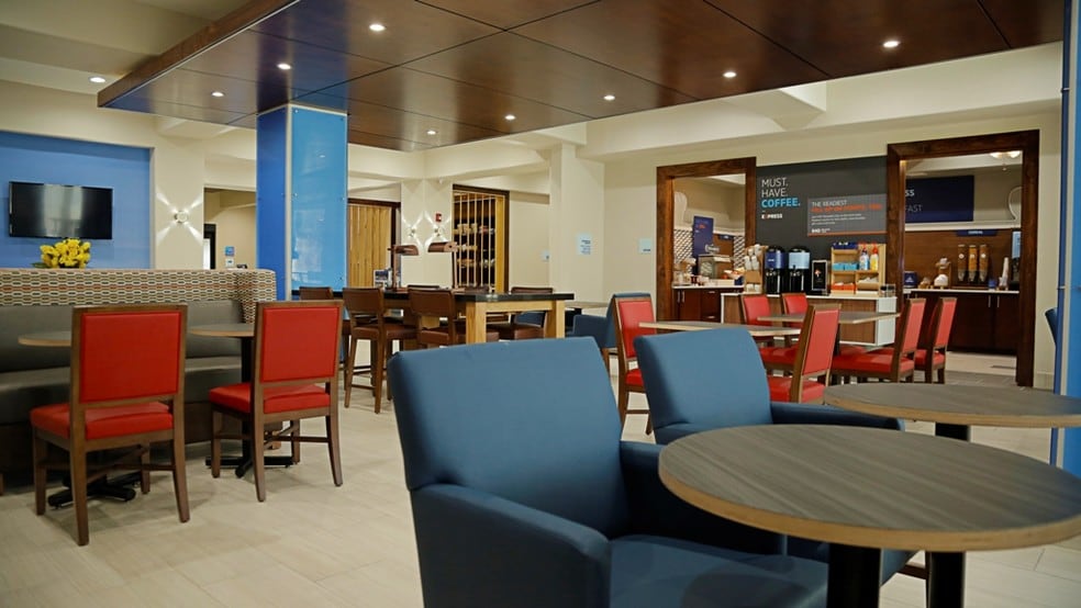 More Photos Of 2440 Gulf Fwy, Texas City Hotel For Sale
