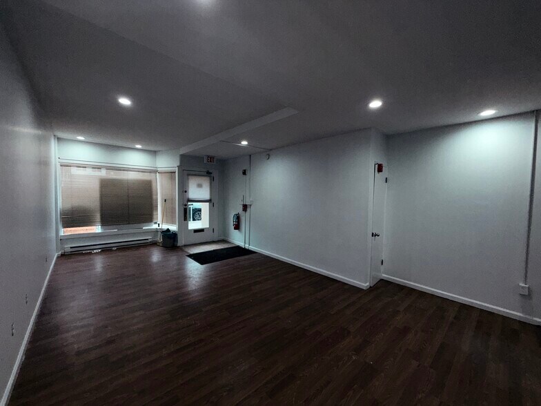 More Photos Of 2114-2118 Broadway Ave, Pittsburgh Storefront Retail Office For Lease