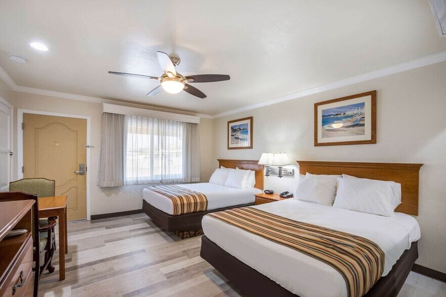 More Photos Of 2460 Main St, Morro Bay Hotel For Sale