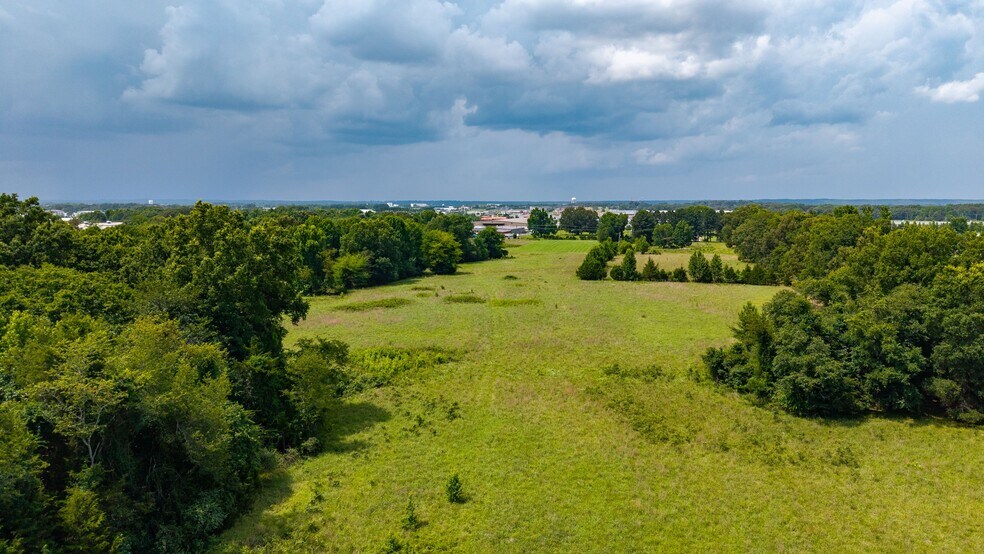 More Photos Of 1801 S Amity Rd, Conway Land For Sale