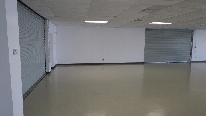 More Photos Of 6734 Larkwood Dr, Houston Freestanding For Lease