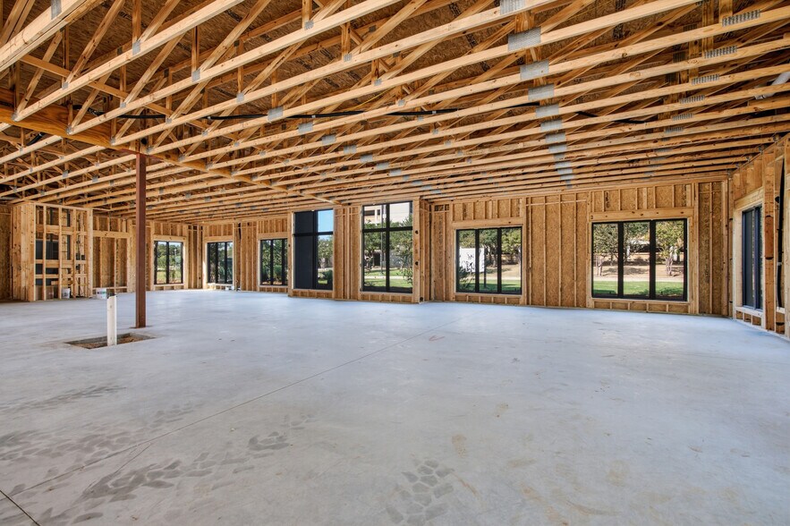 More Photos Of 1420 W Kirkwood Blvd, Southlake Office For Lease