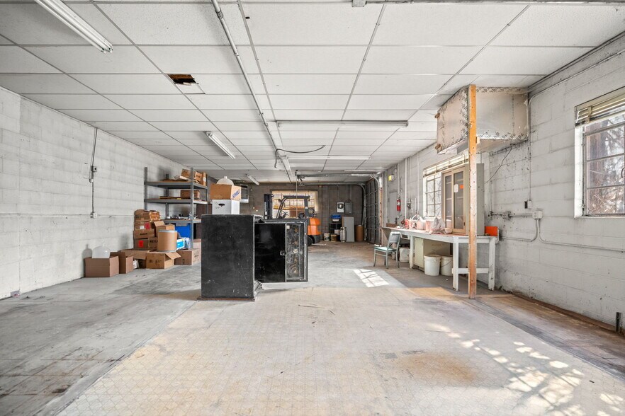 More Photos Of 2162 S Jason St, Denver Warehouse For Sale