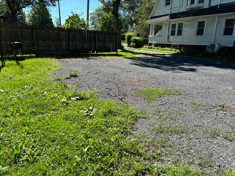 More Photos Of 3-4 Leonard Pl, Albany Apartments For Sale