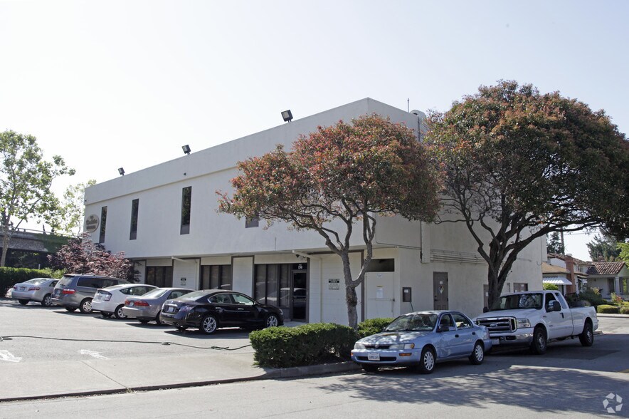 More Photos Of 933 MacArthur Blvd, San Leandro Office For Lease