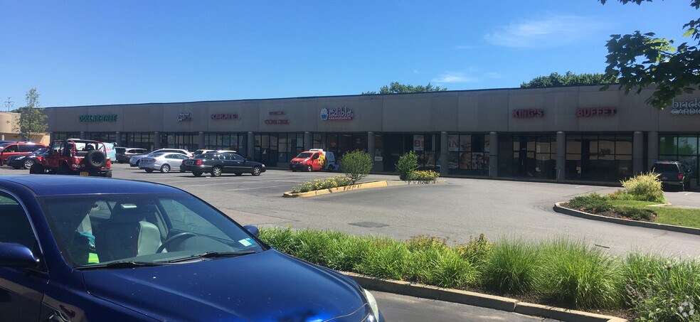 More Photos Of 3197-3265 Horse Block Rd, Medford Unknown For Lease