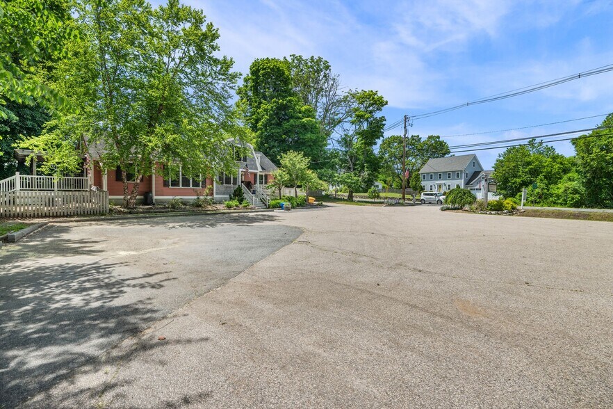 More Photos Of 181 Main St, Rowley Medical For Sale