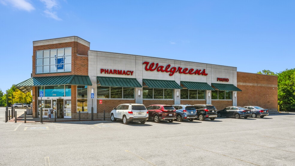 More Photos Of 3740 W Truman Blvd, Jefferson City Drugstore For Sale