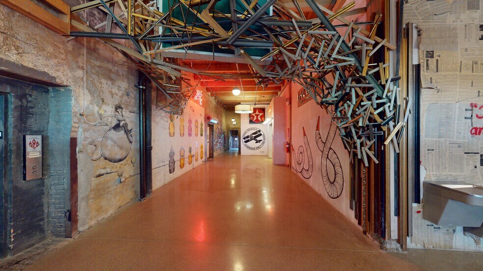 More Photos Of 2150 S Canalport Ave, Chicago Loft Creative Space For Lease