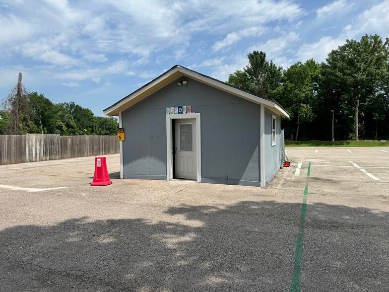 More Photos Of 12038 Bissonnet St, Houston Religious Facility For Sale