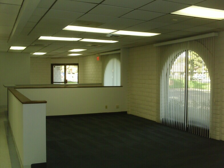 More Photos Of 601 S Rancho Dr, Las Vegas Medical For Sale