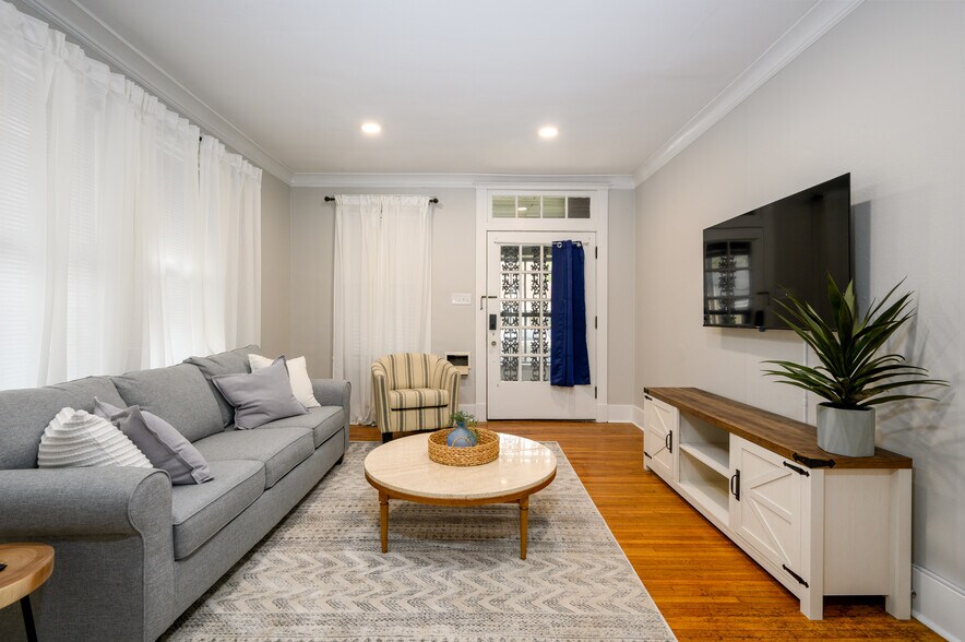 More Photos Of 2059 Oliver Ave, Memphis Multifamily For Sale