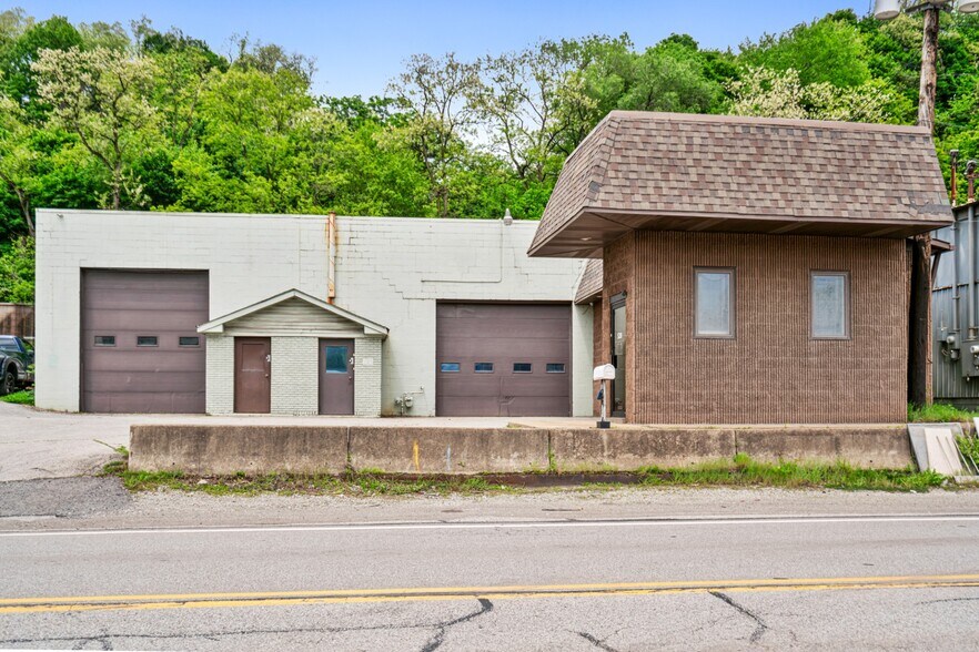 More Photos Of 520 Washington Ave, Dravosburg Warehouse For Sale