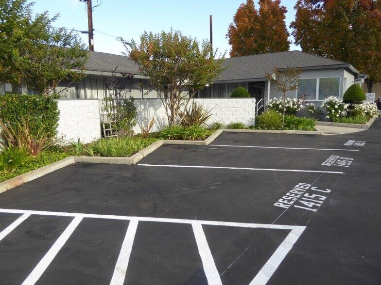 More Photos Of 1415-1441 Gardena Ave, Glendale Warehouse For Lease