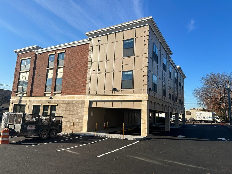 More Photos Of 1790 Springfield Ave, Maplewood Restaurant For Sale