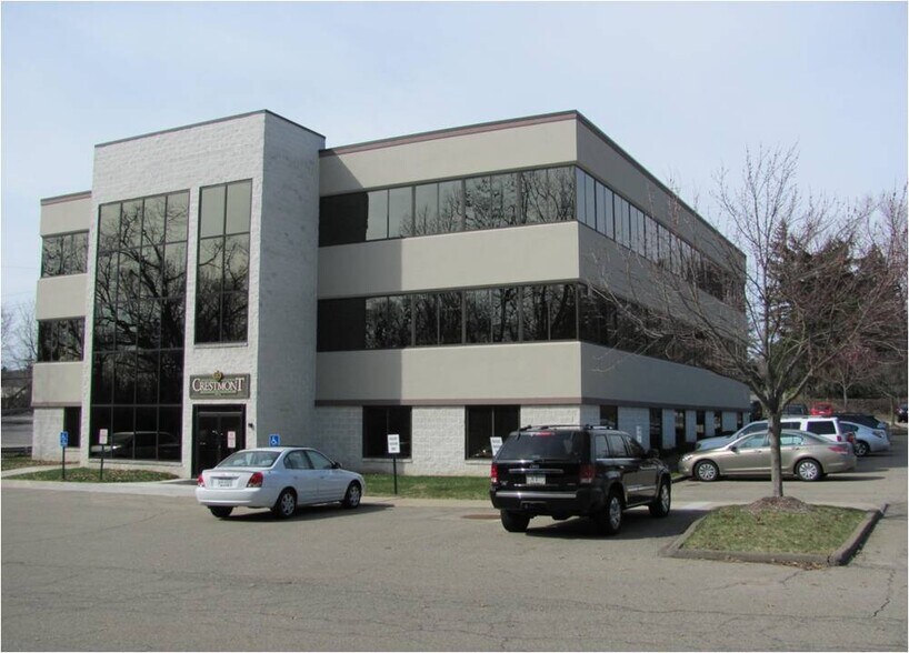 More Photos Of 9576 Perry Hwy, Pittsburgh Office For Lease