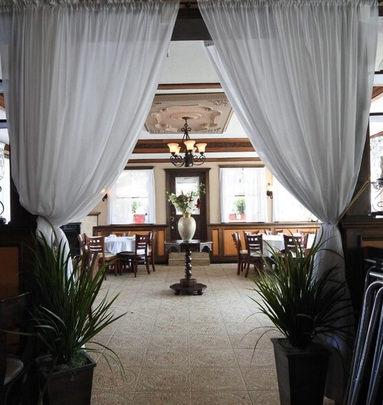 More Photos Of 812 Ulster Ave, Kingston Freestanding For Sale