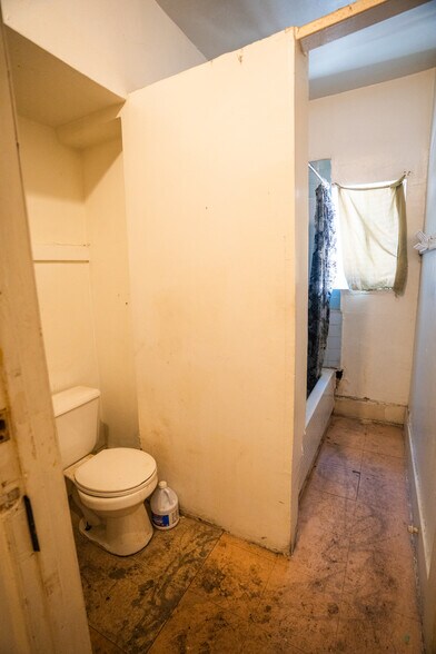 More Photos Of 1619 S St Andrews Pl, Los Angeles Apartments For Sale