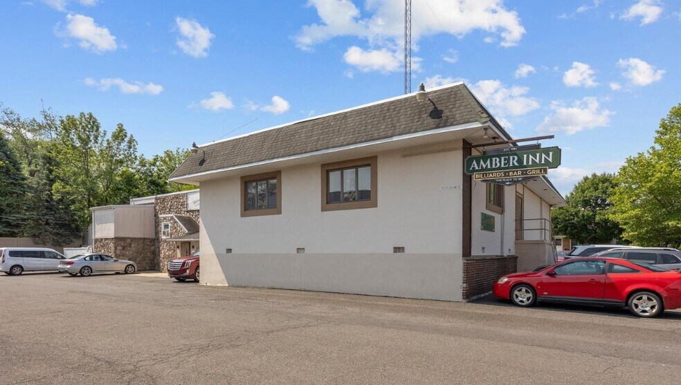 Primary Photo Of 209 Shewell Ave, Doylestown Restaurant For Sale