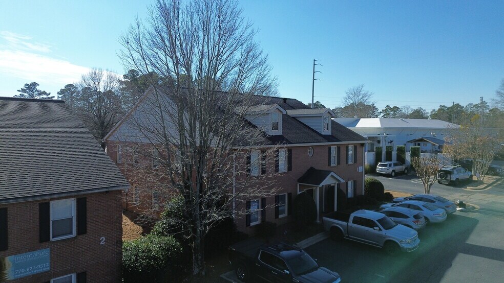 More Photos Of 2440 Sandy Plains Rd, Marietta Office For Sale