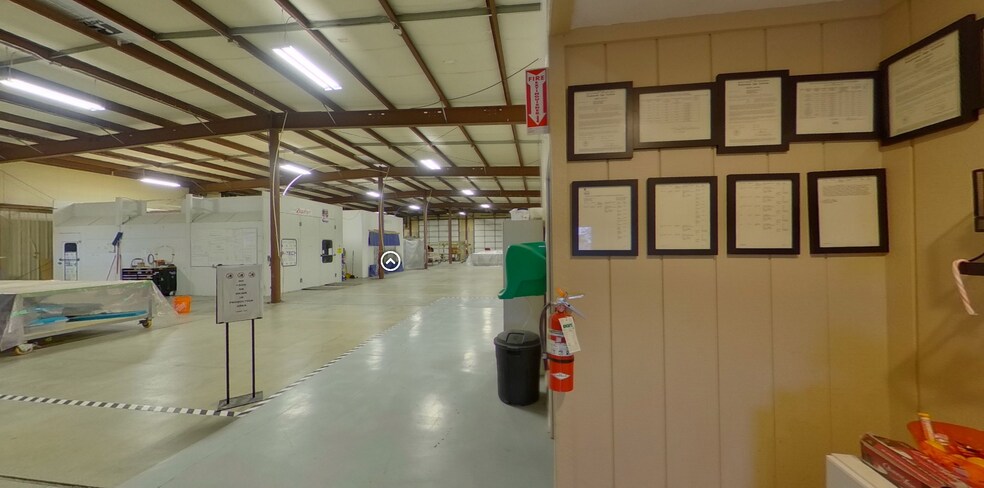 More Photos Of 1308 Ontario St, Sandpoint Warehouse For Lease