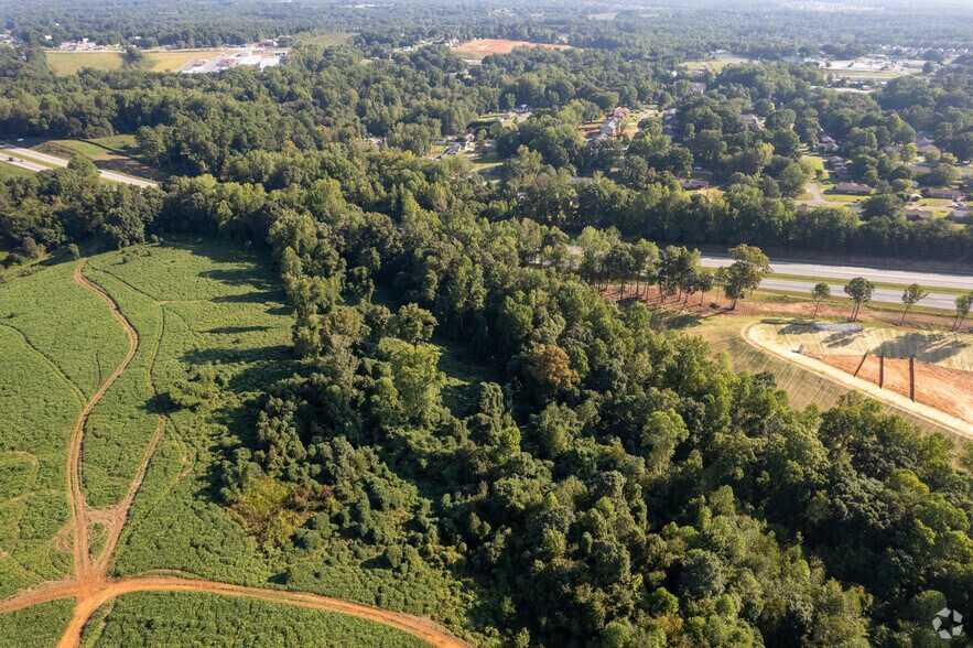 More Photos Of 1 John Dodd Rd, Boiling Springs Warehouse For Lease