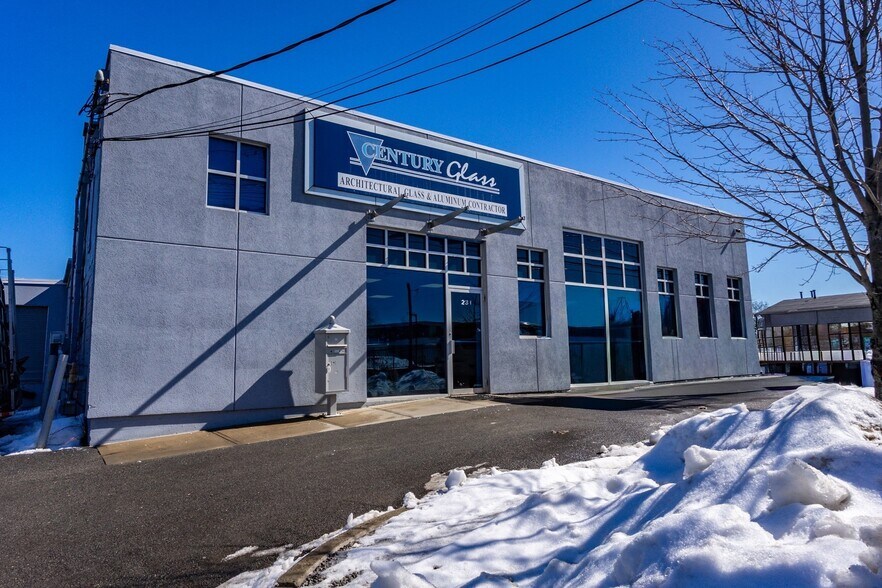 Primary Photo Of 231 Lexington St, Waltham Industrial For Sale