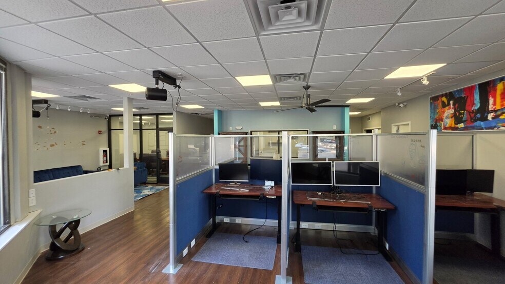 More Photos Of 100 N Main St, Oshkosh Apartments For Lease