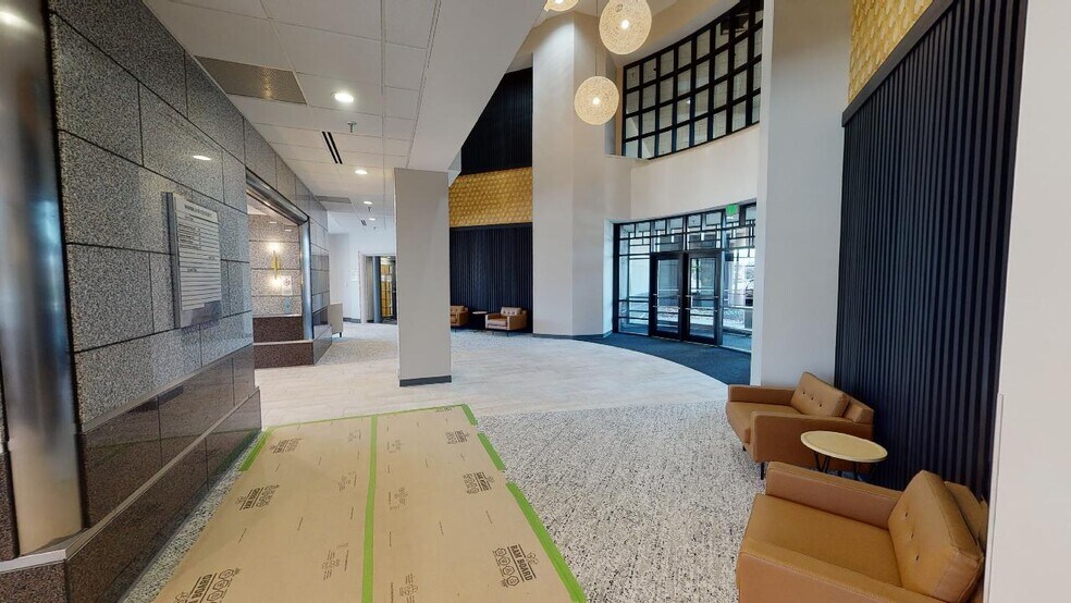 More Photos Of 8440 Allison Pointe Blvd, Indianapolis Office For Lease