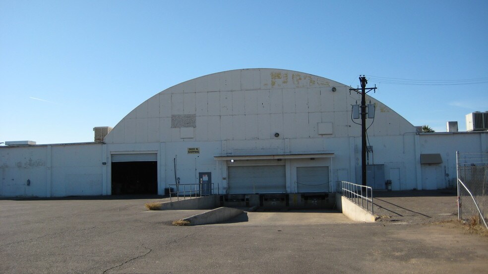 More Photos Of 3839 W Indian School Rd, Phoenix Warehouse For Lease