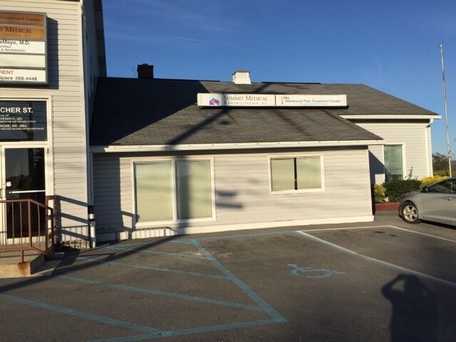 More Photos Of 360 Goucher St, Johnstown Medical For Lease