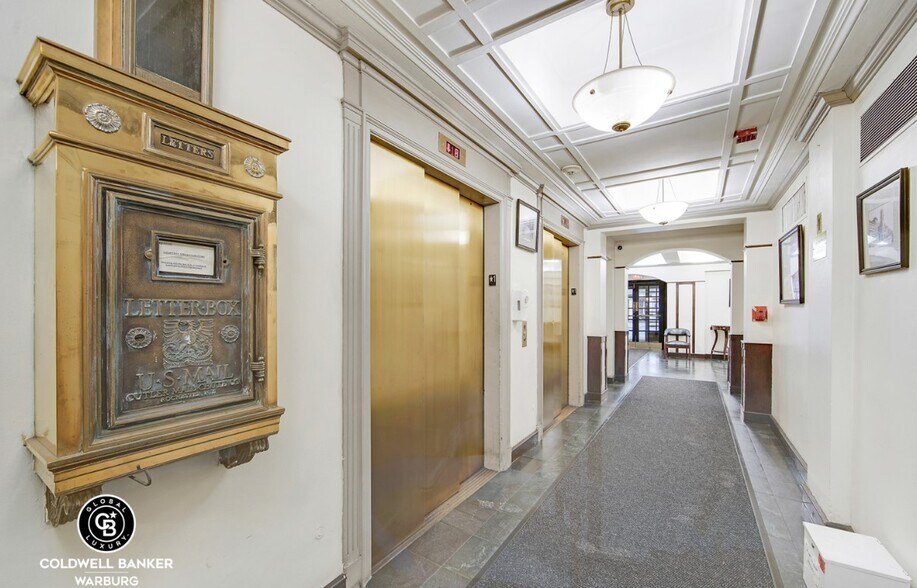 More Photos Of 115 E 61st St, New York Medical For Lease