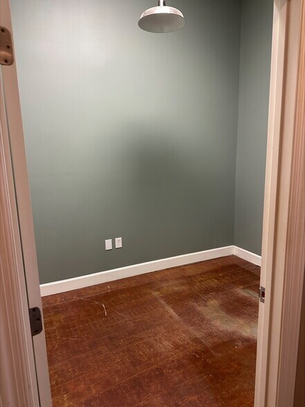 More Photos Of 500 Providence Main St NW, Huntsville Multifamily For Sale