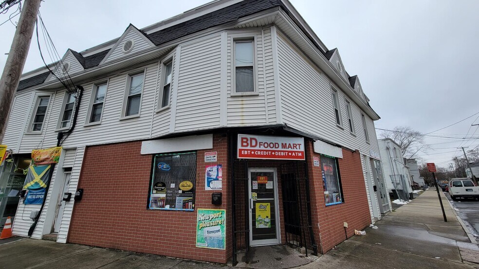 607-611 Washington Ave  