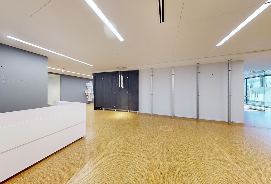 More Photos Of 3340 Peachtree Rd NE, Atlanta Office For Lease