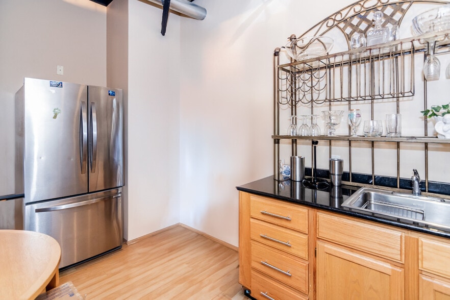 More Photos Of 1101 Walnut St, Kansas City Apartments For Sale
