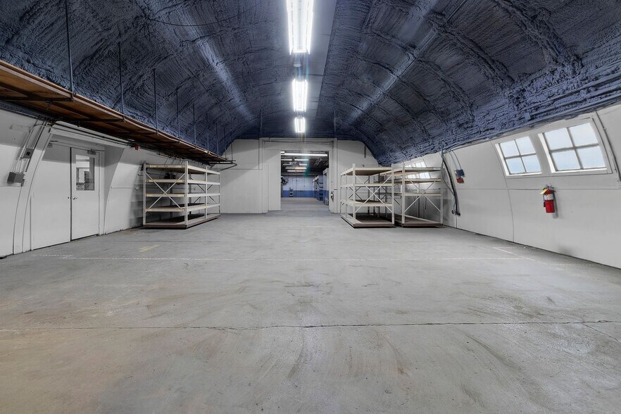 More Photos Of 1301 S 6th St, Noblesville Manufacturing For Sale