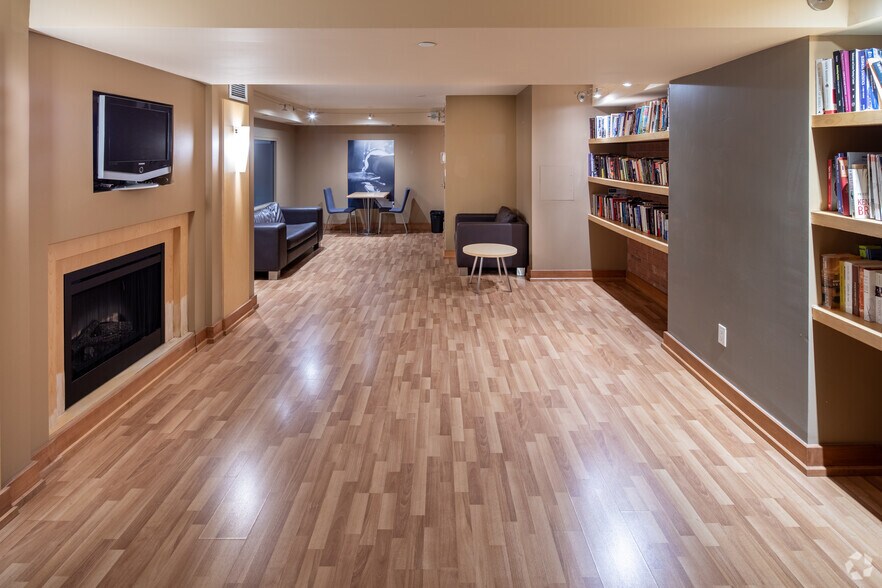 More Photos Of 167 Church St, Toronto Apartments For Lease