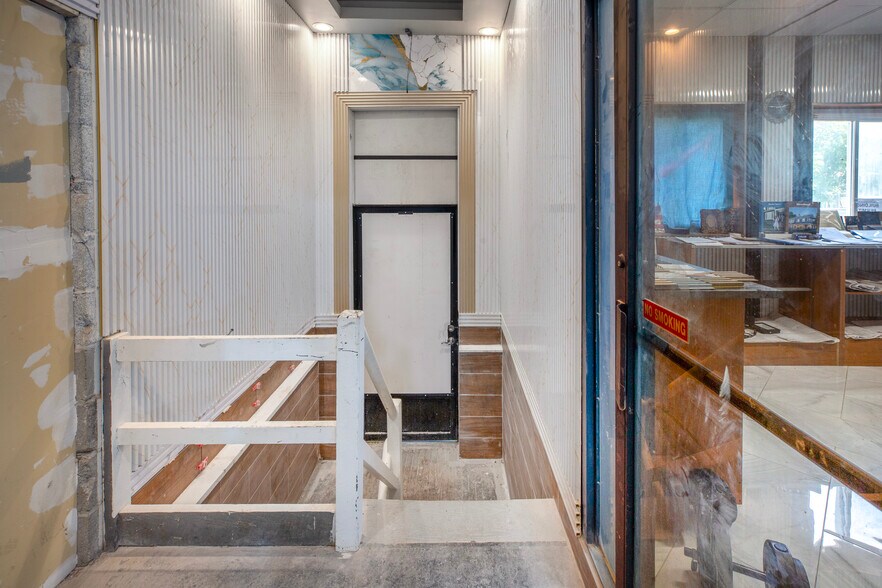 More Photos Of 15 N White St, Poughkeepsie Warehouse For Sale