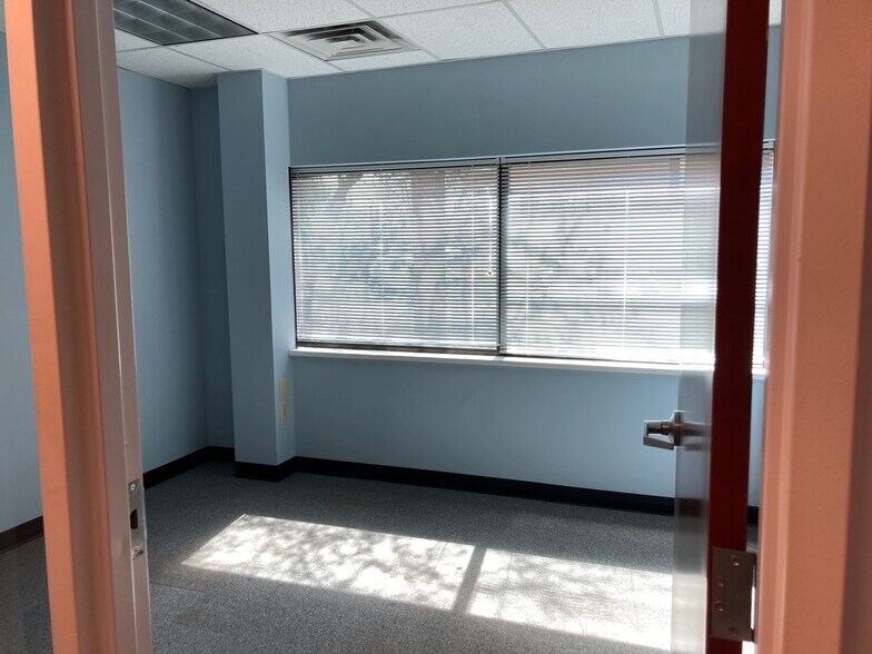 More Photos Of 855 Route 146, Clifton Park Office For Lease