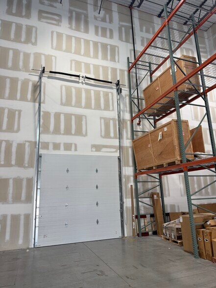 More Photos Of 2510 51st Ave E, Palmetto Warehouse For Lease