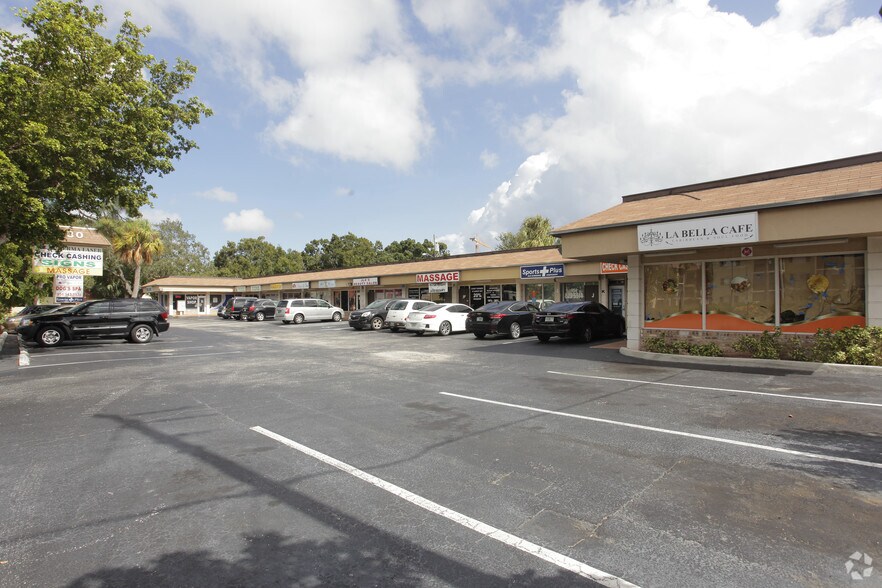 More Photos Of 230 S Cypress Rd, Pompano Beach Unknown For Lease