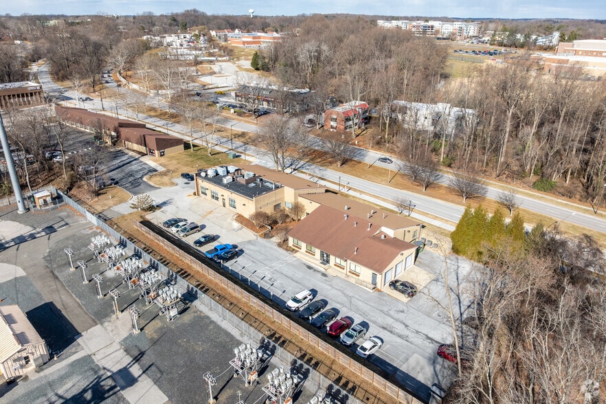 More Photos Of 10715 Little Patuxent Pky, Columbia Storefront Retail Office For Sale