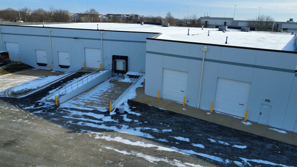 More Photos Of 1601-1627 Rock Creek Blvd, Joliet Distribution For Sale
