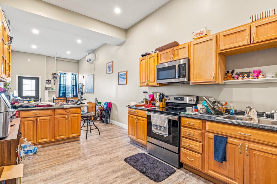 More Photos Of 8 Depot St, Pittsfield Apartments For Sale