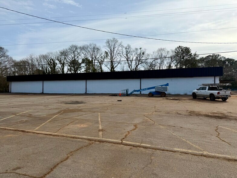 More Photos Of 202 Highway 29 Byp N, Anderson Freestanding For Lease