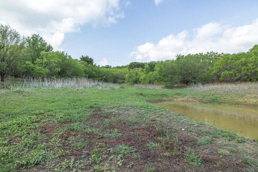 More Photos Of 8519 State Park Rd, Lockhart Land For Sale